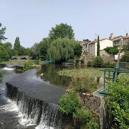 Le Loft De La Place Du Marché Appartement